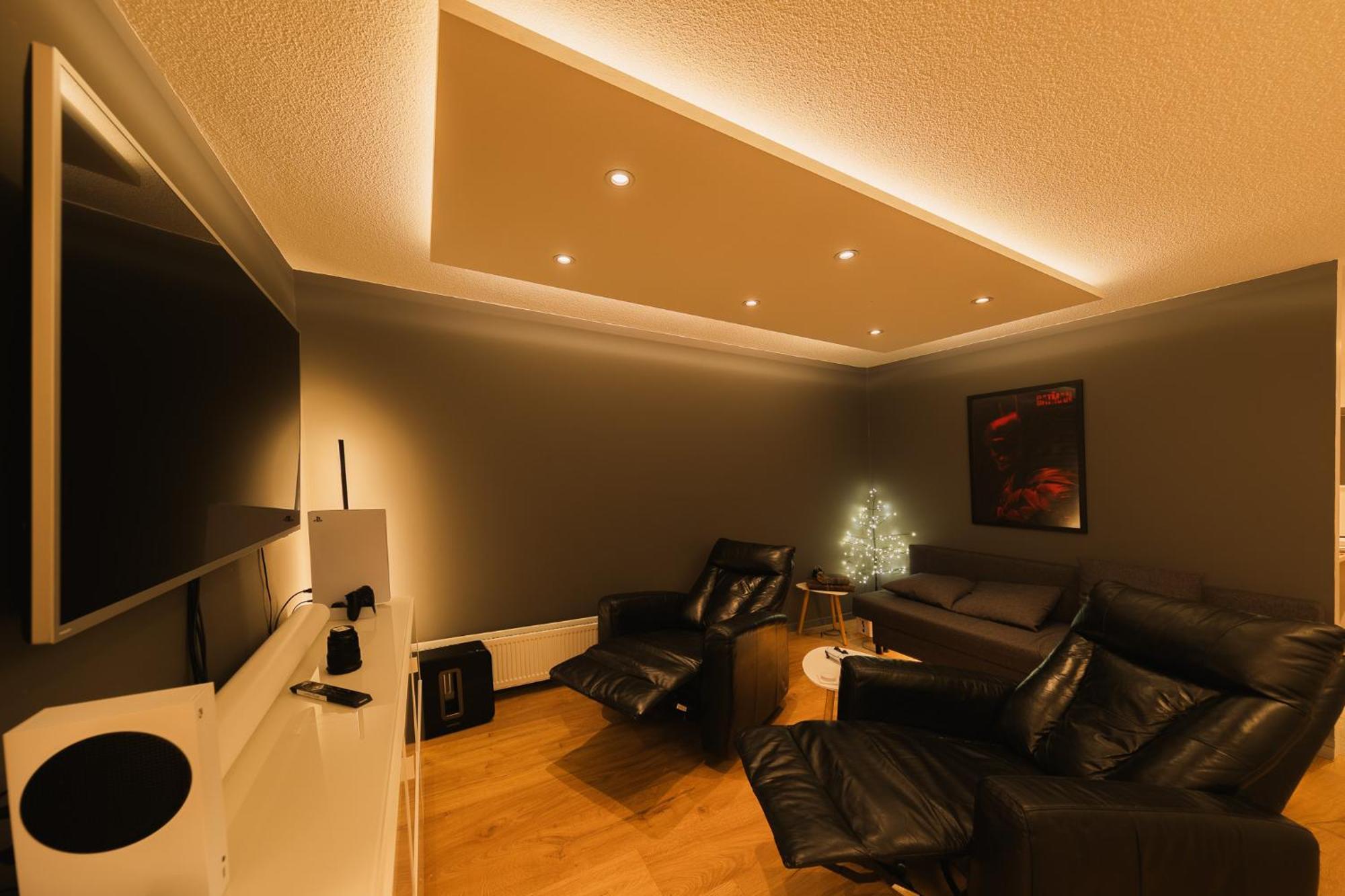 Smart Luxury - Private Gym, Hot Tub & Sauna Κεφλαβίκ Εξωτερικό φωτογραφία