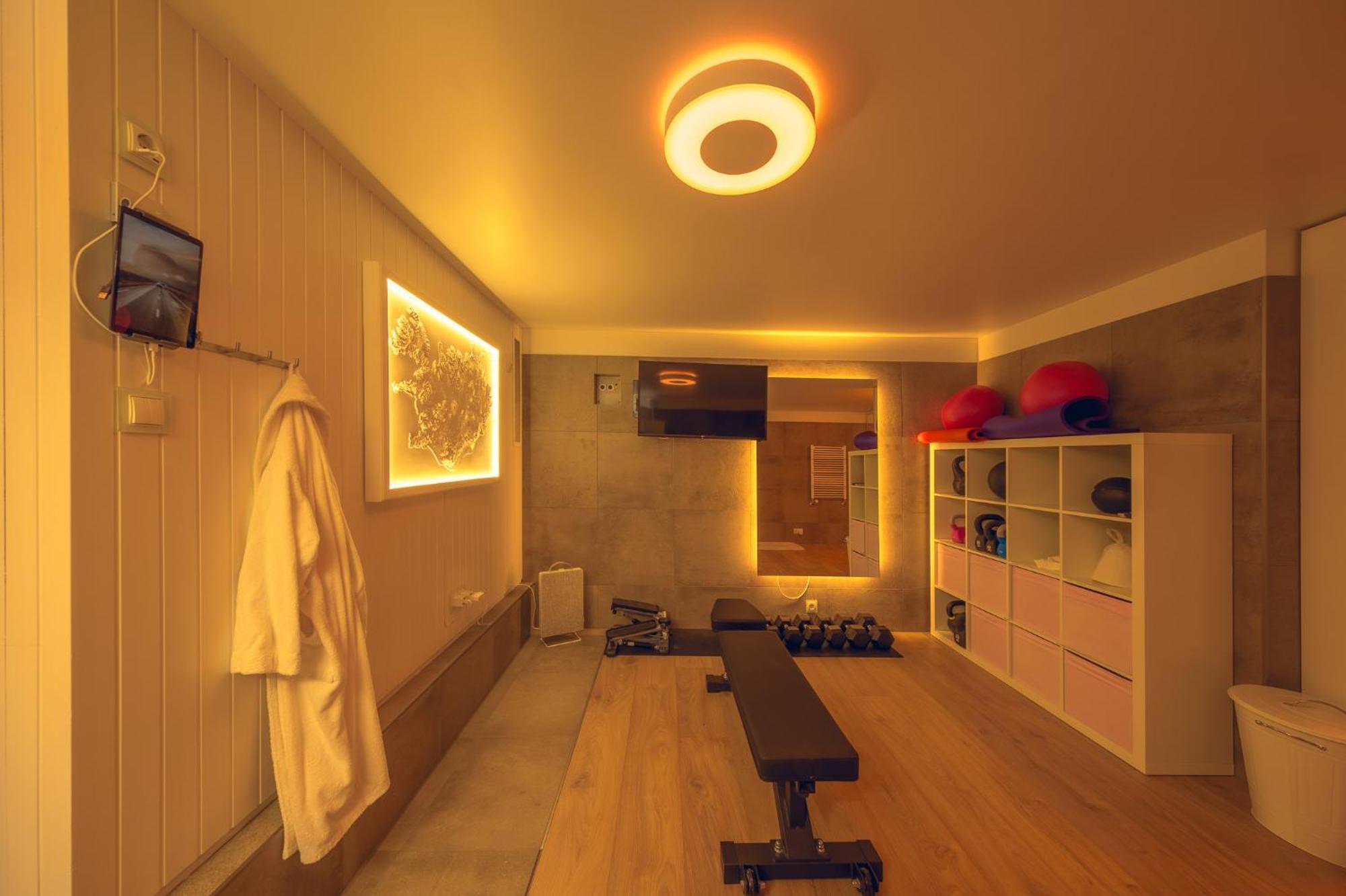 Smart Luxury - Private Gym, Hot Tub & Sauna Κεφλαβίκ Εξωτερικό φωτογραφία