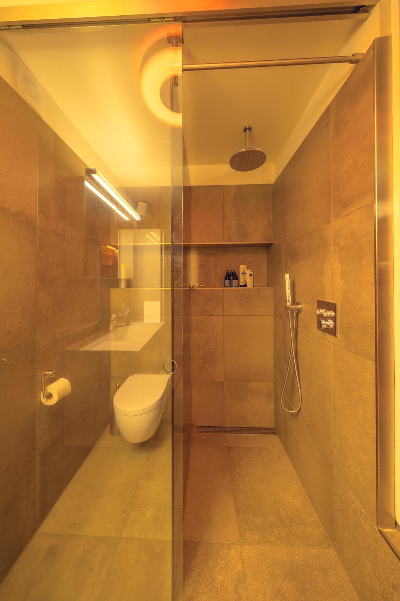 Smart Luxury - Private Gym, Hot Tub & Sauna Κεφλαβίκ Εξωτερικό φωτογραφία